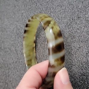 Vintage glass zebra bangal bracet